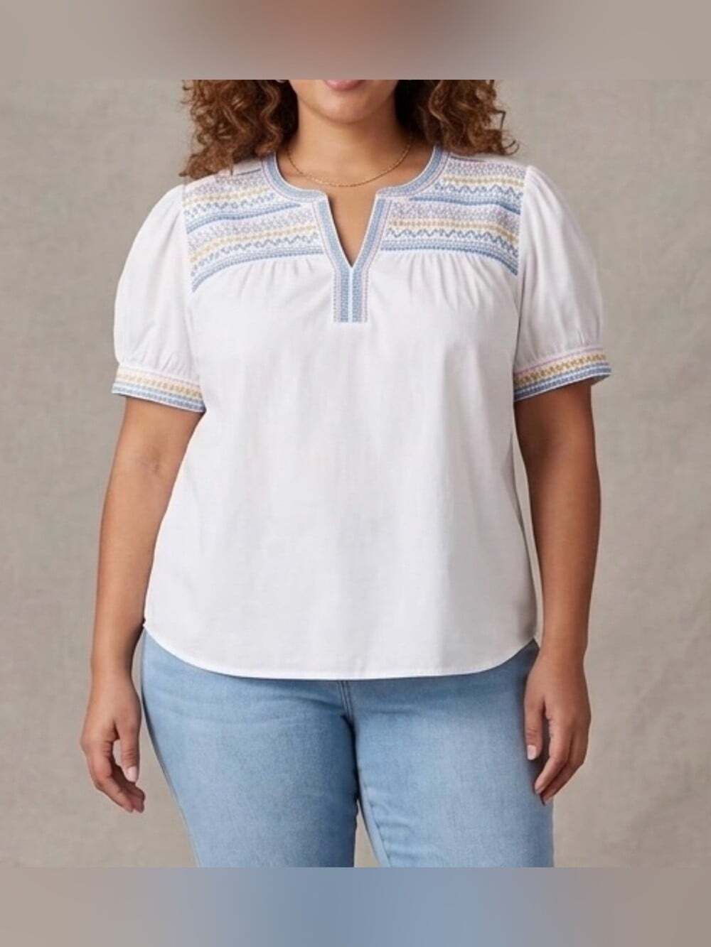 St. John’s Bay Women’s 2X White Poplin Embroidered Short Sleeve Peasant Blouse